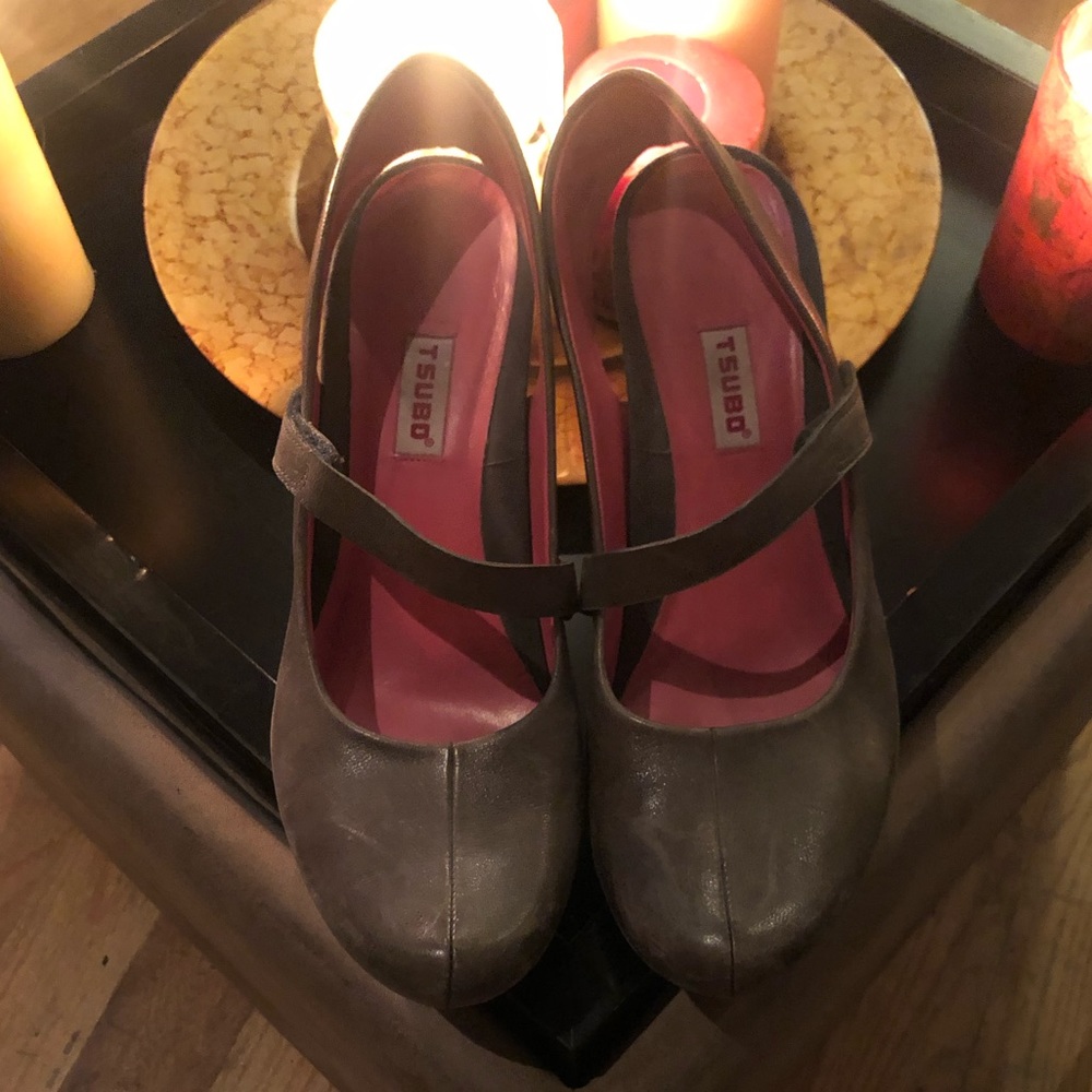 Tsubo Grey Clogs